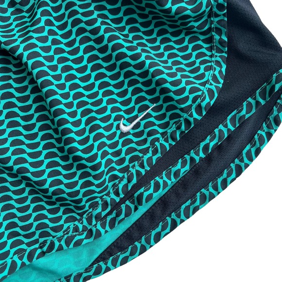Nike Dri Fit Tempo running track shorts women’s size M - Picture 4 of 7